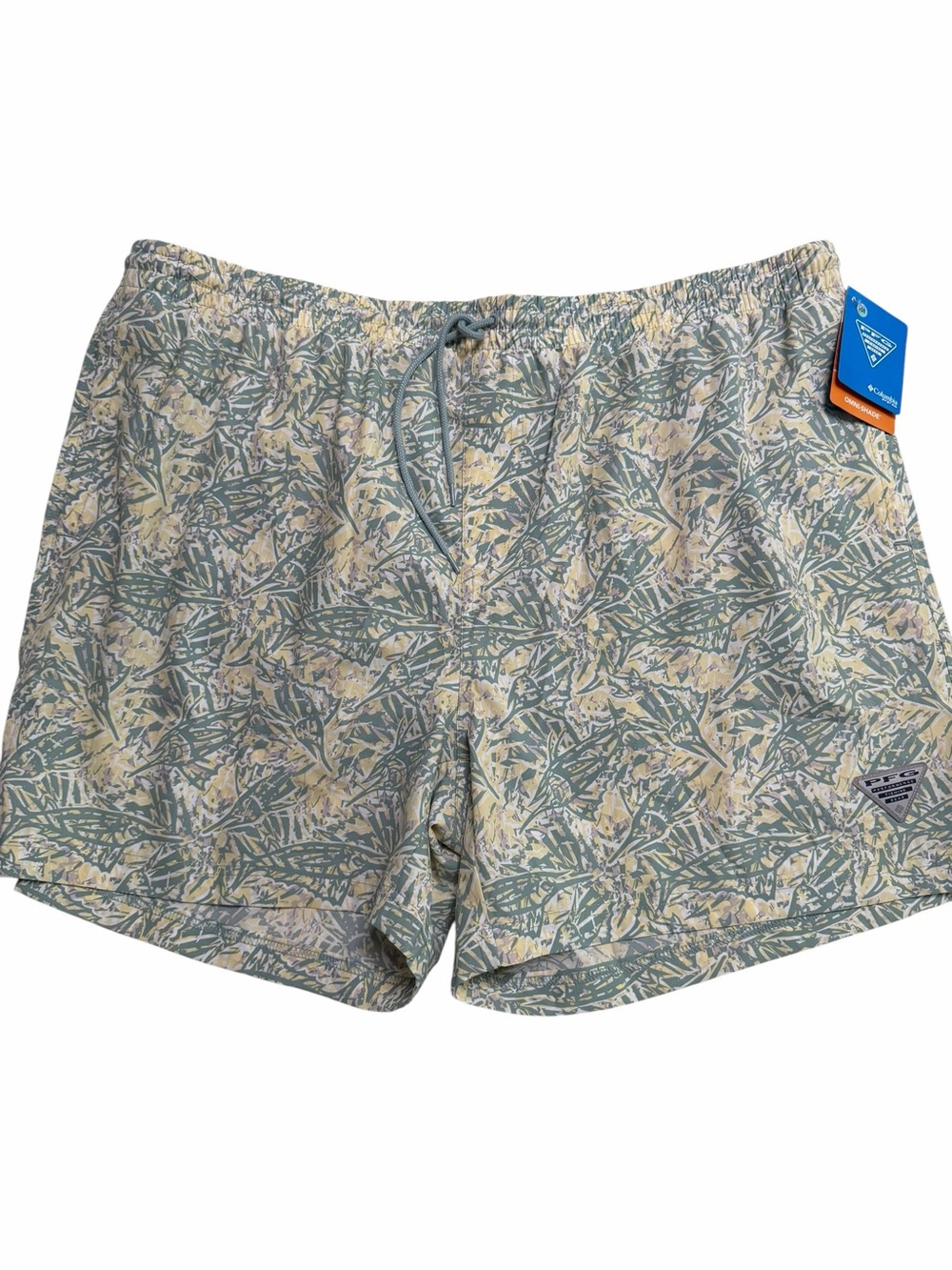 Columbia Men’s Leaf-Print Swim Trunks in Sage and Cream
